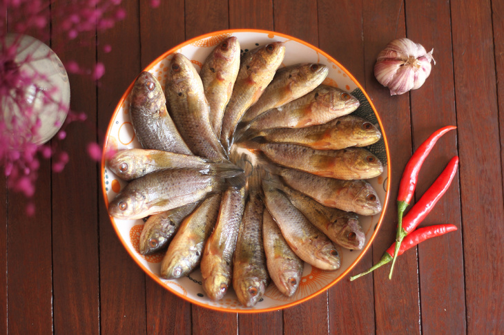 ẩm thực, cách làm món cá rô đồng rán giòn – món nhậu dân dã, dễ làm