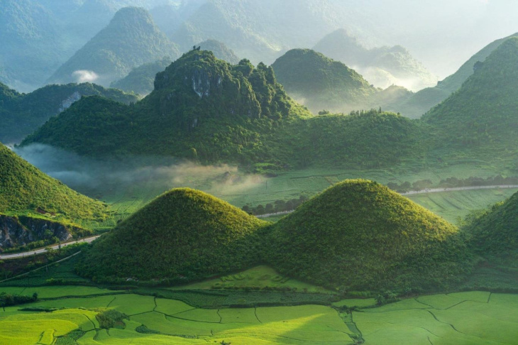 Du lịch Hà Giang - Khám phá cảnh đẹp mê đắm lòng người vùng đất tam giác mạch, Khám Phá