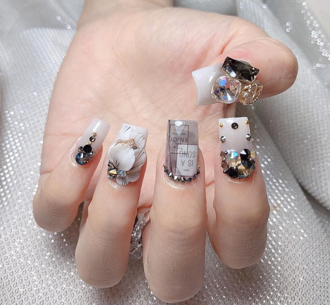 nail đẹp, top 15+ những mẫu móng tay giả đẹp đáng yêu, xinh xắn