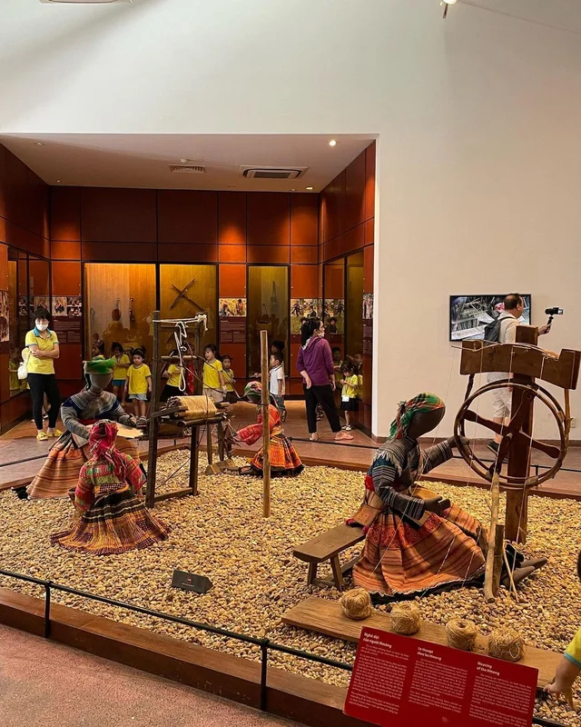tham quan bảo tàng dân tộc học - khám phá nơi lưu giữ các giá trị văn hóa của 54 dân tộc việt