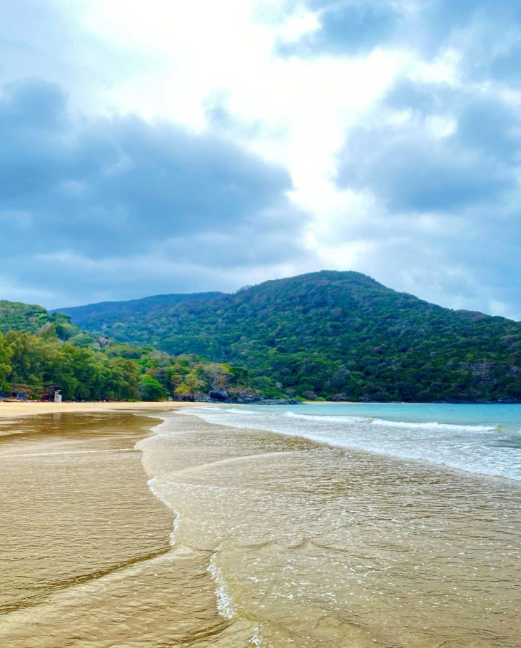 vé máy bay, đầm trầu, điểm đến, check-in bãi đầm trầu côn đảo – bãi biển lọt vào top đẹp nhất thế giới