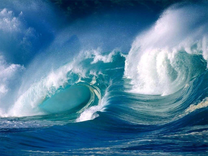 Chiêm ngưỡng những hình ảnh sóng biển đẹp nhất thế giới - ALONGWALKER