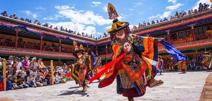 khám phá, trải nghiệm, hòa mình với lễ hội hemis tsechu ở ladakh, ấn độ