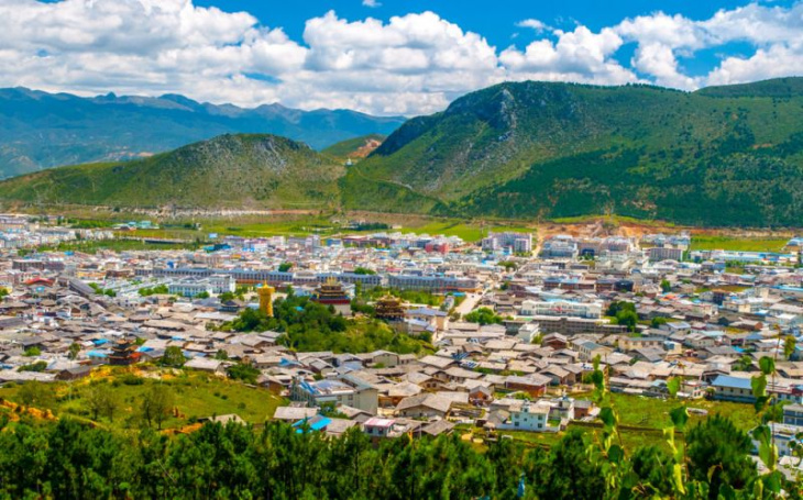 phố cổ shangrila, tây tạng, tu viện songzalin, đỉnh kawagarbo, du lịch vân nam: khám phá “thung lũng bất tử shangri-la”