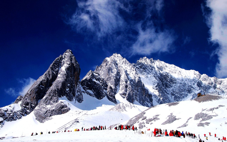 khám phá, núi tuyết, trung quốc, điểm đến, du lịch trung quốc ngắm những ngọn núi tuyết hùng vĩ bậc nhất thế giới