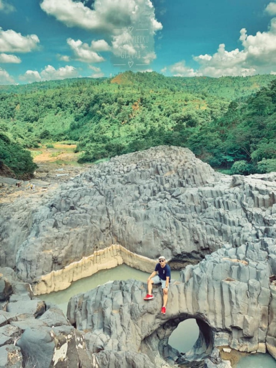 bãi đá cổ làng đôn hyang, khám phá, trải nghiệm, bãi đá cổ làng đôn hyang: thắng cảnh địa chất triệu năm tuyệt đẹp ở gia lai