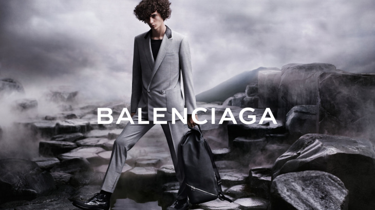 Liên hoàn phốt đáng lên án của Balenciaga Quảng cáo khiêu dâm trẻ em  lại ngang nhiên đạo nhái Hermès