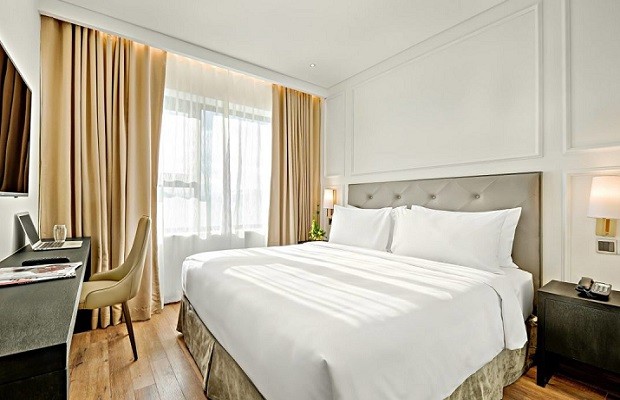 điểm đẹp, review golden bay đà nẵng – khách sạn “dát vàng” lộng lẫy, xa hoa