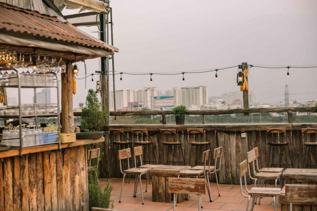 10 quán rooftop chill không cồn giúp bạn “bắt trọn” hoàng hôn sài gòn