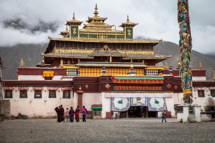 khám phá, khám phá tu viện tashilhunpo tây tạng - tu viện lớn thứ 2 tại tây tạng