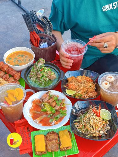Cửa hàng đồ ăn Thái nổi tiếng, đồ ăn ngon với nhiều chi nhánh lâu năm tại Sài Gòn