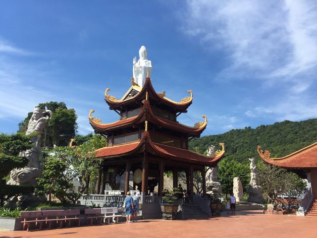 khám phá, top 7 ngôi chùa nổi tiếng ở phú quốc nên ghé thăm