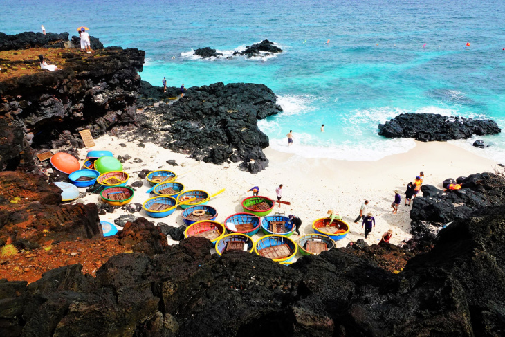 ẩm thực, khách sạn, điểm đến, kinh nghiệm du lịch đảo lý sơn chi tiết năm 2023