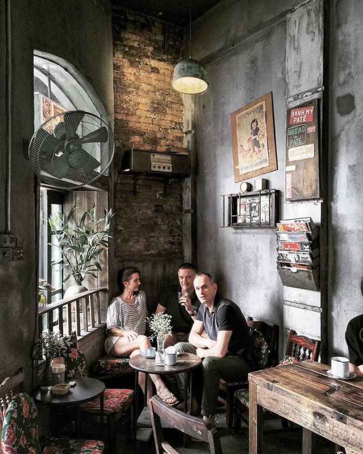 Hà Nội, 10 quán cà phê phong cách Hà Nội cổ điển không bao giờ cũ