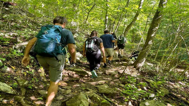 khám phá, kỹ năng, trải nghiệm, lợi ích tuyệt vời từ bộ môn hiking