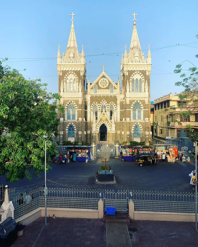 6 gorgeous churches to visit for a divine expedition in mumbai