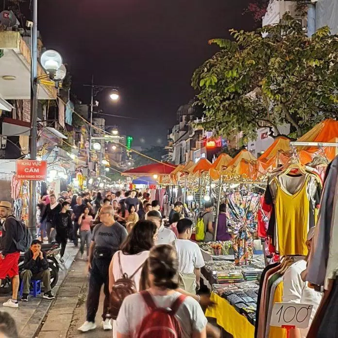 13 khu chợ sinh viên giá tốt, chất lượng tại Hà Nội để bạn mua sắm thỏa thích