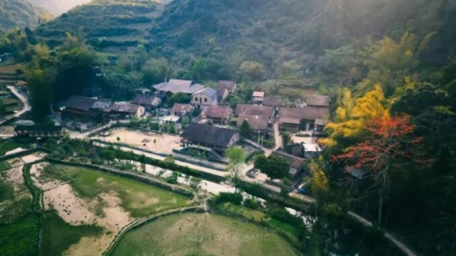 ban gioc waterfall, ha giang, natural scenery, summer beckons, fascinated with the rustic beauty of the “forgotten” 400-year-old ancient stone village in cao bang