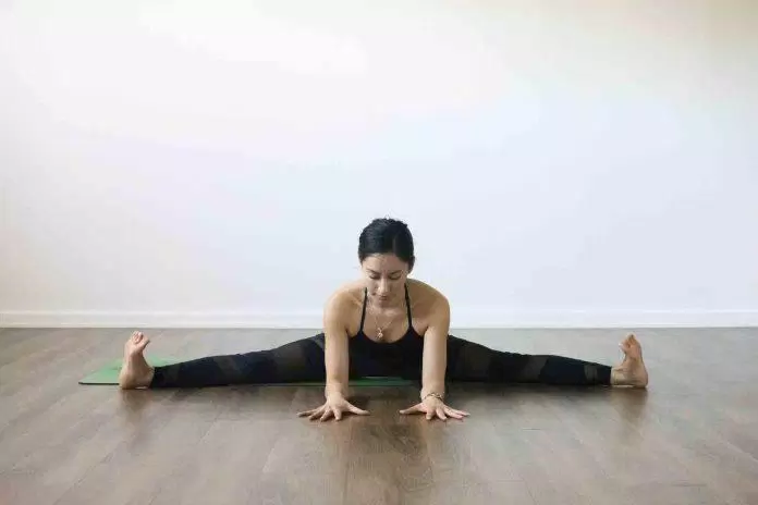sức khỏe, fitness & yoga, mách bạn 10 bài tập giãn cơ cực hữu ích giúp cơ thể linh hoạt mà ai cũng có thể tập được