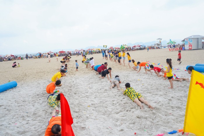 khám phá, trải nghiệm, top 10 trò chơi team building bãi biển hot nhất hè 2023