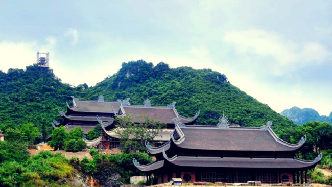 top 9 kinh nghiệm du lịch chùa tam chúc hữu ích nhất mà bạn nên biết