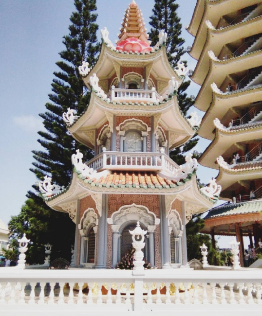 5 ngôi chùa đẹp như tiên cảnh nổi tiếng linh thiêng nhất xứ an giang