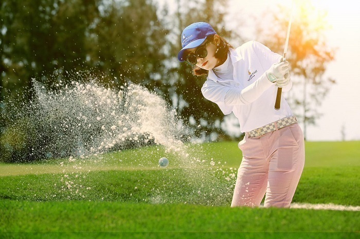 những điều bạn cần lưu ý khi chơi golf mùa hè để đảm bảo sức khỏe