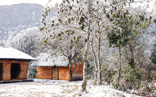 đến y tý – ngắm nhìn ngôi làng của người hà nhì vào ngày tuyết rơi