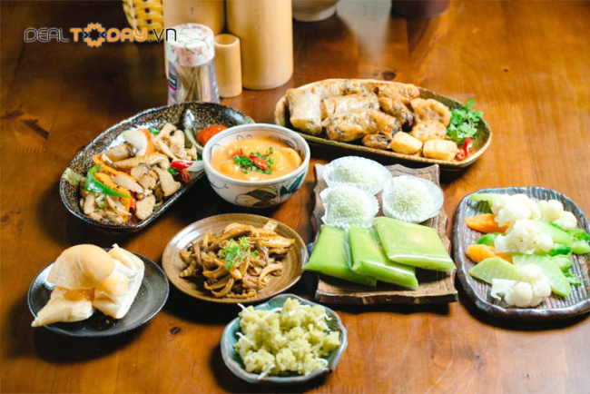 Hôm nay ăn gì, đừng nghĩ hôm nay ăn gì với 5 voucher Hanoi foodtour