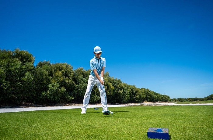 bí kíp lựa chọn trang phục golf mùa hè phù hợp cho những golfer sành điệu