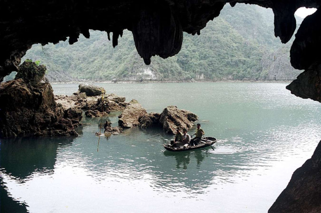 vườn quốc gia bái tử long - “hòn ngọc thô” giữa đại dương xanh
