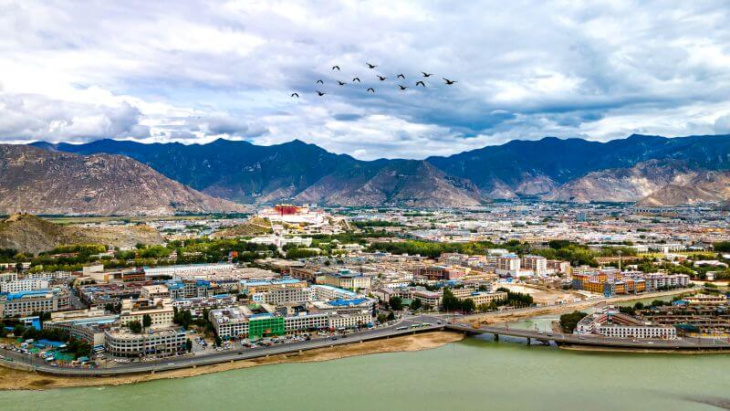 khám phá, thành phố lhasa, khám phá thủ phủ của vùng đất linh thiêng tây tạng