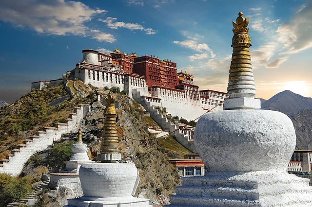 tour trung quốc, tour trung quốc 2023, trung quốc, khám phá cao nguyên tây tạng huyền bí trong tour tây tạng 8n7đ