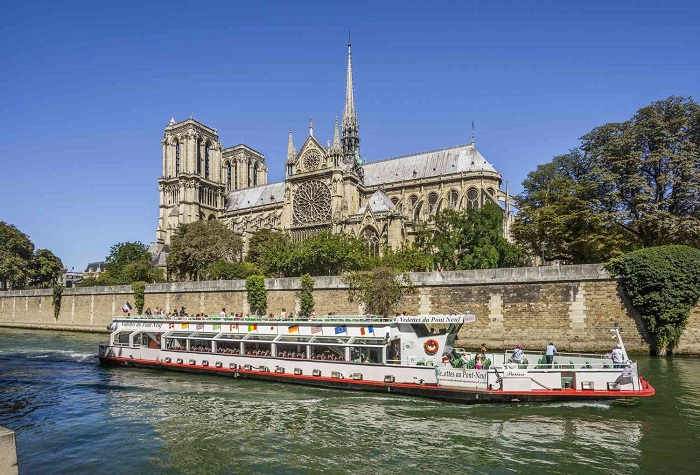 du ngoạn trên sông seine ở paris, ngắm thành phố tình yêu thơ mộng