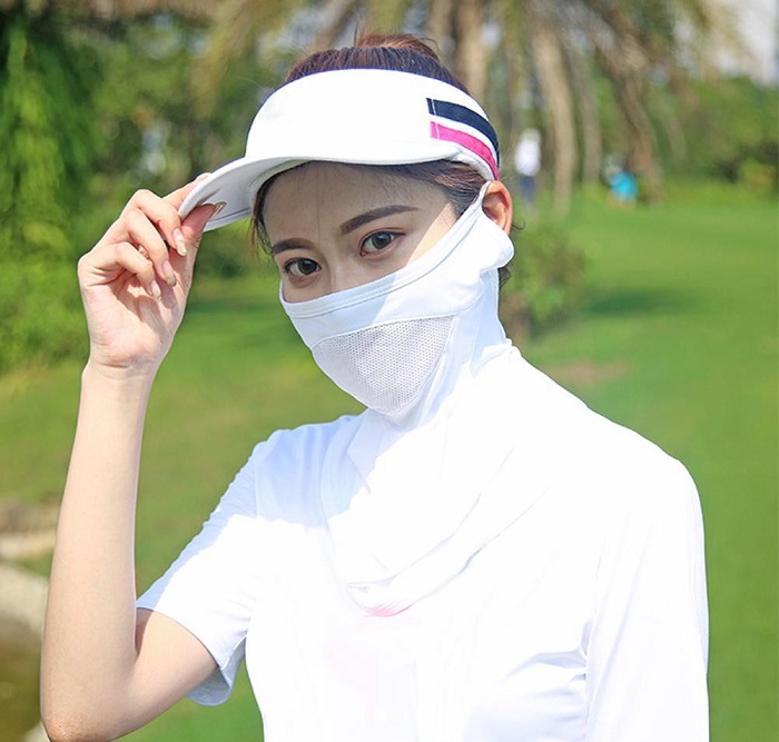 khẩu trang chống nắng golf – phụ kiện cần có đối với mọi golfer khi lên sân ngày nắng nóng