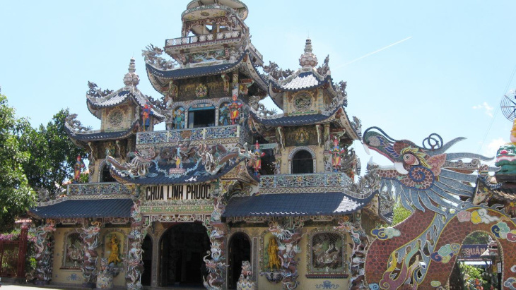 chùa quan âm đà lạt – ngôi chùa linh thiêng nổi tiếng tại đà lạt (2023)