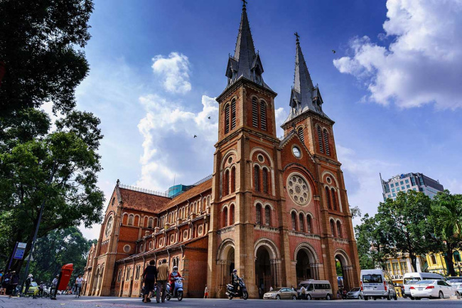 17 french colonial architecture & influences in vietnam