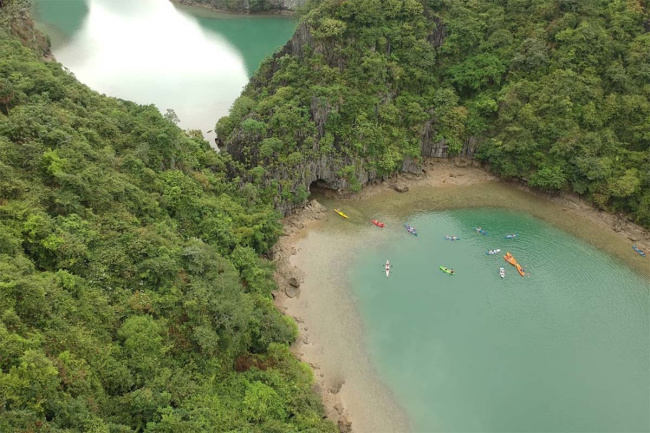 kayaking at cat ba island – everything you need to know