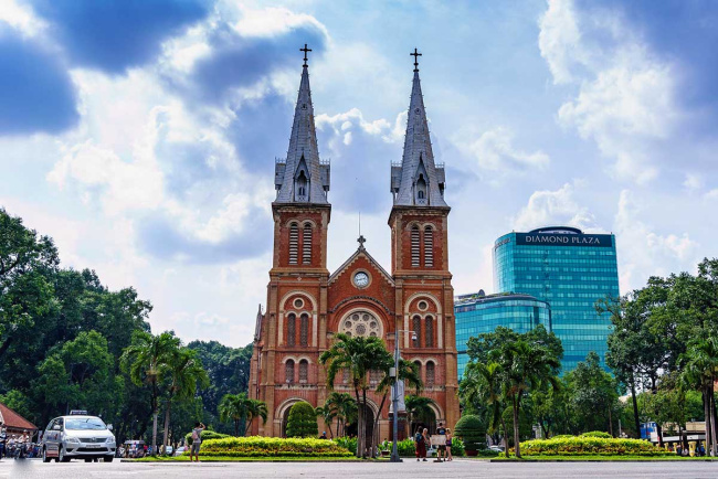 15 historic & colonial buildings in ho chi minh city