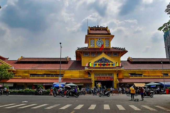 binh tay market – a local market guide