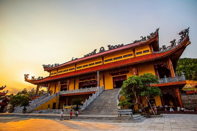top 20 chùa, đền nổi tiếng nhất nhì việt nam, top 20 chùa, đền nổi tiếng nhất nhì việt nam
