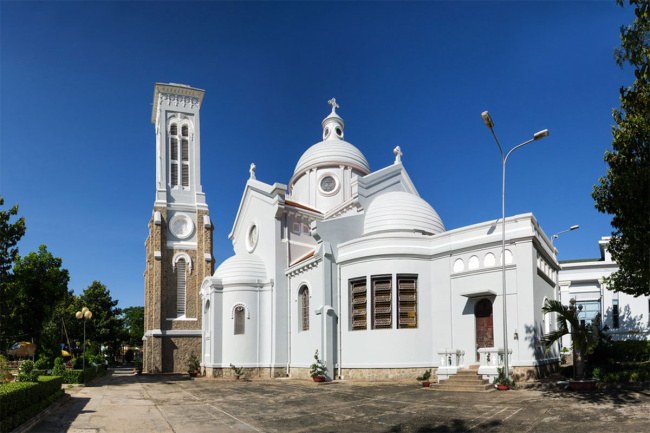 10 best churches in ho chi minh city