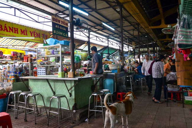 tan dinh market in ho chi minh city – a local guide