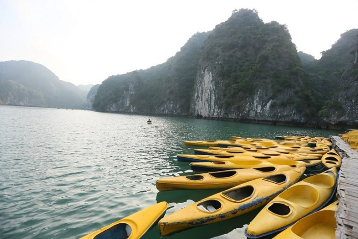 reviews, review chèo thuyền kayak vịnh lan hạ chi tiết mới nhất 2023