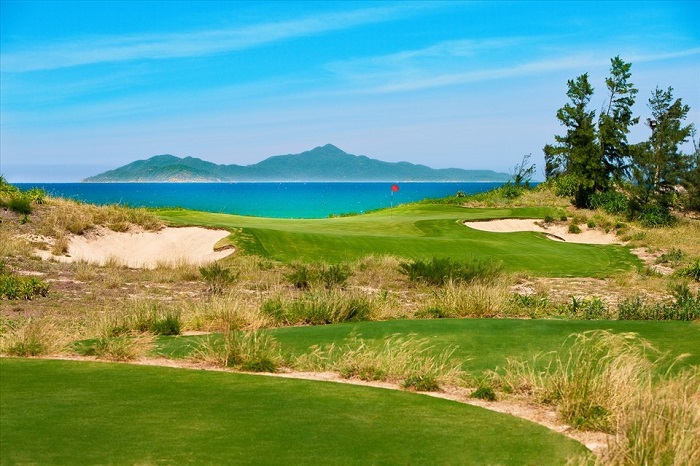 khám phá những sân golf sát biển tuyệt đẹp tại việt nam khiến các golfer phải mê đắm