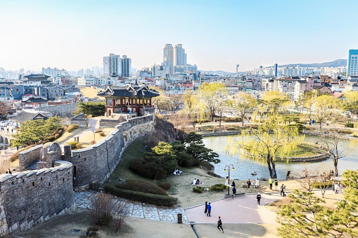 pháo đài hwaseong, khám phá, trải nghiệm, vẻ đẹp vượt thời gian tại pháo đài hwaseong hàn quốc