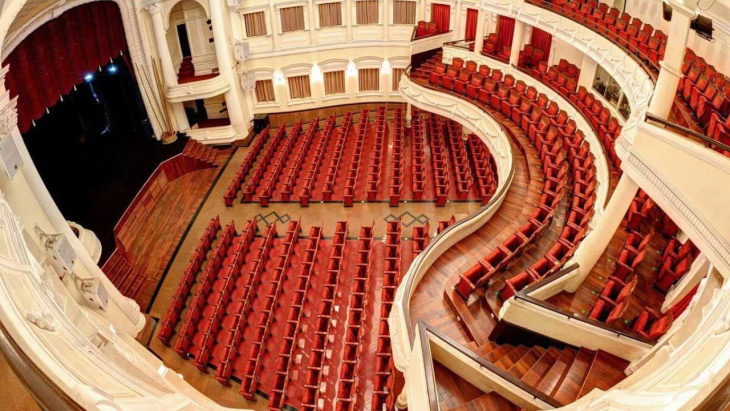 nhà hát lớn hà nội – công trình 100 năm tuổi trong lòng thủ đô