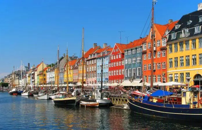 10 địa điểm nên đến khi du lịch Đan Mạch để thưởng thức cảnh đẹp và trải nghiệm văn hóa