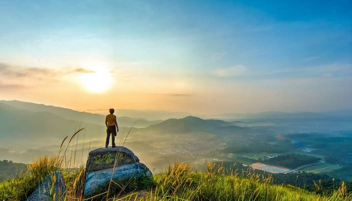 chinh phục 9 điểm trekking ở malaysia, phóng tầm mắt ngắm toàn cảnh từ trên cao