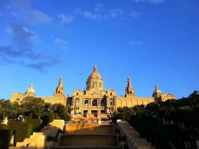 du lịch, châu âu, 10 địa điểm nên checkin khi du lịch barcelona – thành phố tuyệt vời và quyến rũ của tây ban nha